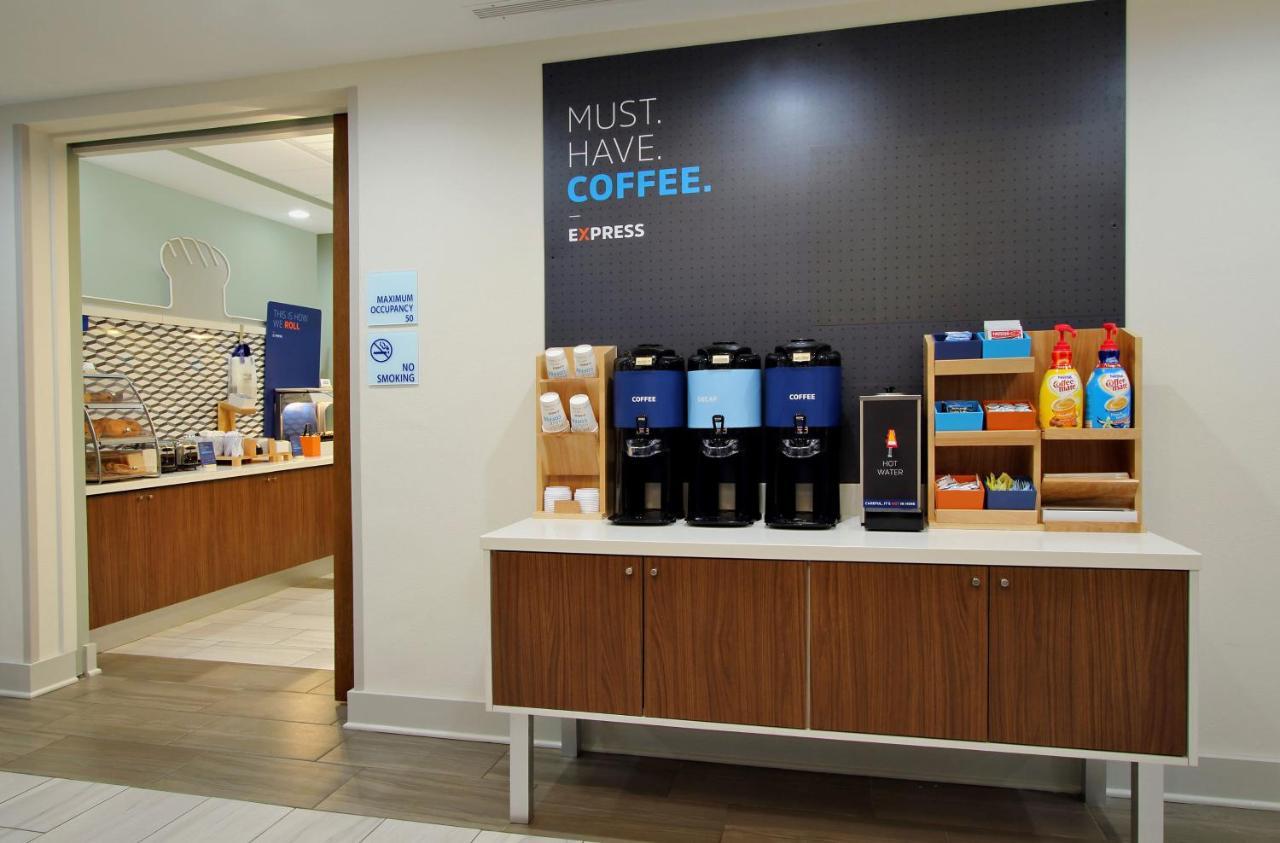 Holiday Inn Express Hilton Head Island By Ihg Εξωτερικό φωτογραφία