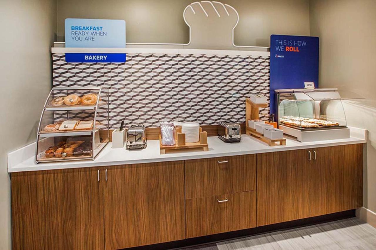 Holiday Inn Express Hilton Head Island By Ihg Εξωτερικό φωτογραφία